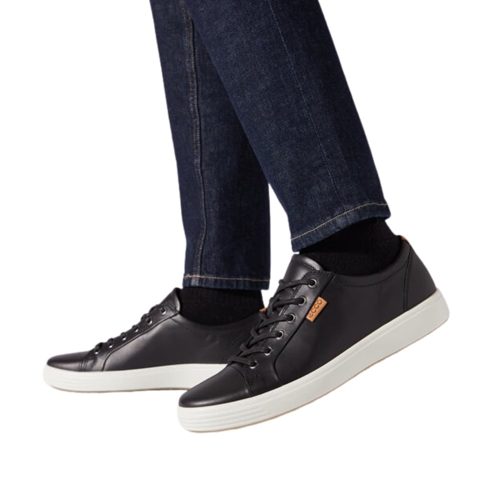 ECCO Men's Casual Mens Soft 7 Black Sneaker