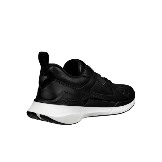 ECCO Men's Leather Gore-Tex Sneaker