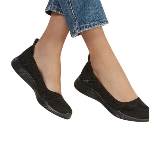 Skechers Women's Wide Fit Skechers Microburst Walking Slip On Shoes