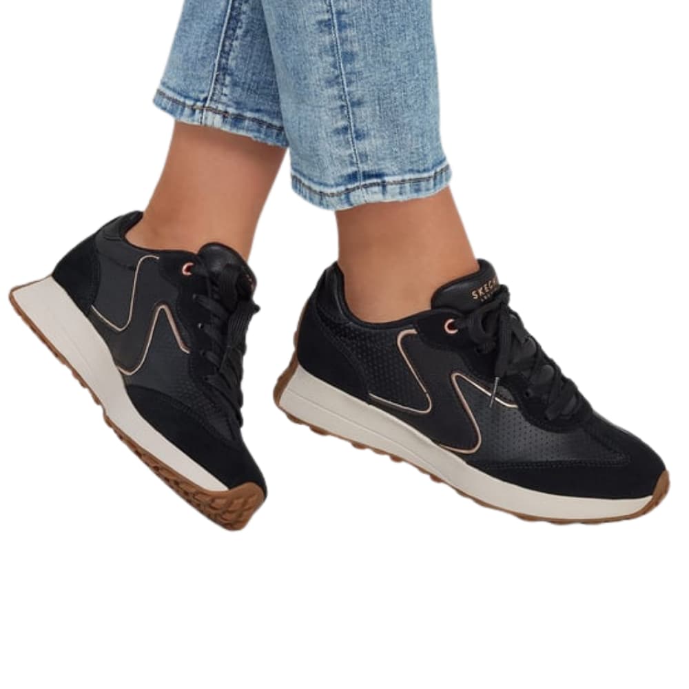 Skechers Women's Gusto - Path Winder