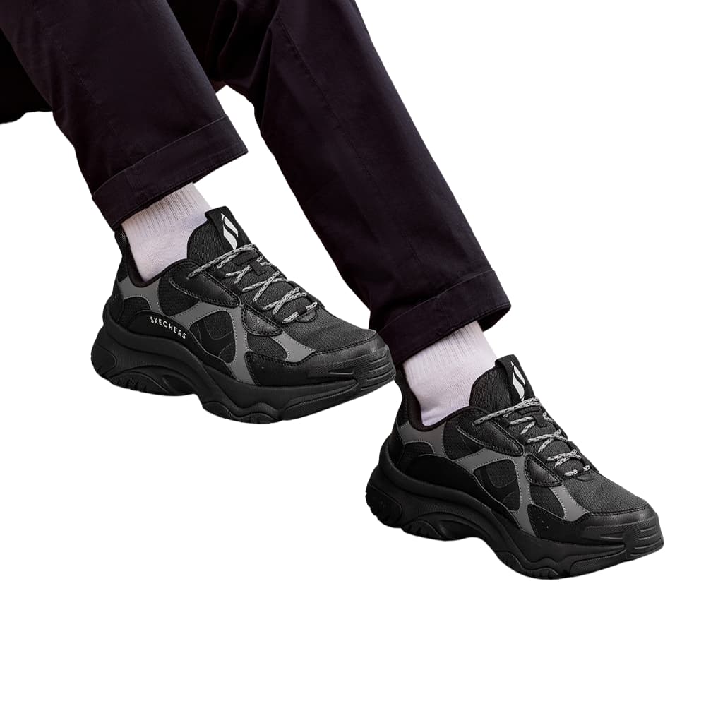 Skechers Men's Street Abrasion Resistant Low Top Chunky Sneakers