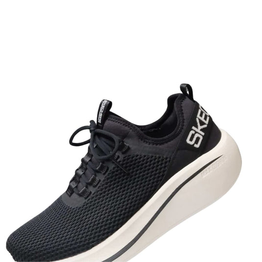 Skechers Women's Max Cushioning Essential - Flux
